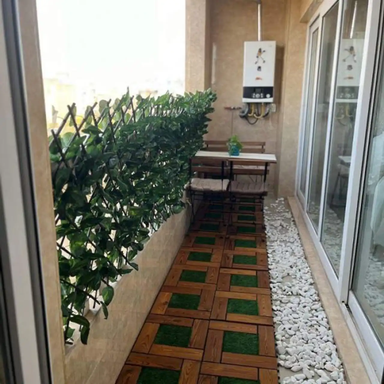 تراس منزل + فضایی عالی برای استراحت، تفریح و دورهمی خانواده با چیدمان اصولی تراس