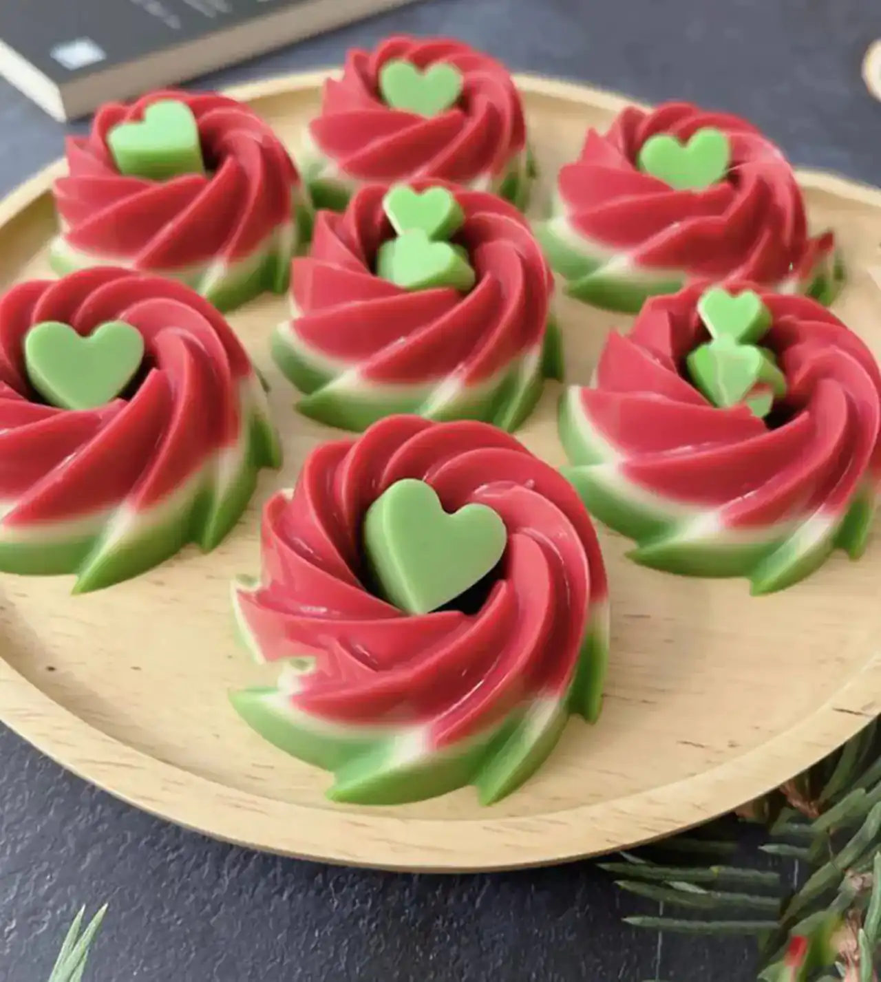 ژله ساده و شیک برای مهمانی + شیک ترین مدل های ژله ساده و شیک برای مهمانی