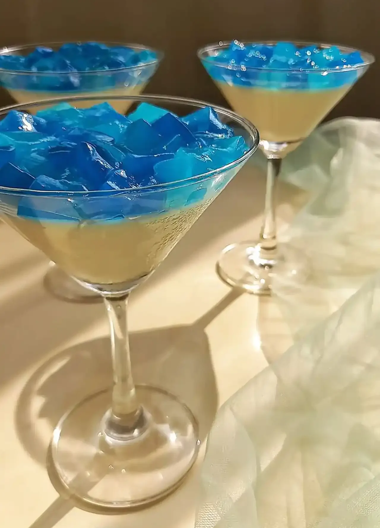 ژله ساده و شیک برای مهمانی + شیک ترین مدل های ژله ساده و شیک برای مهمانی