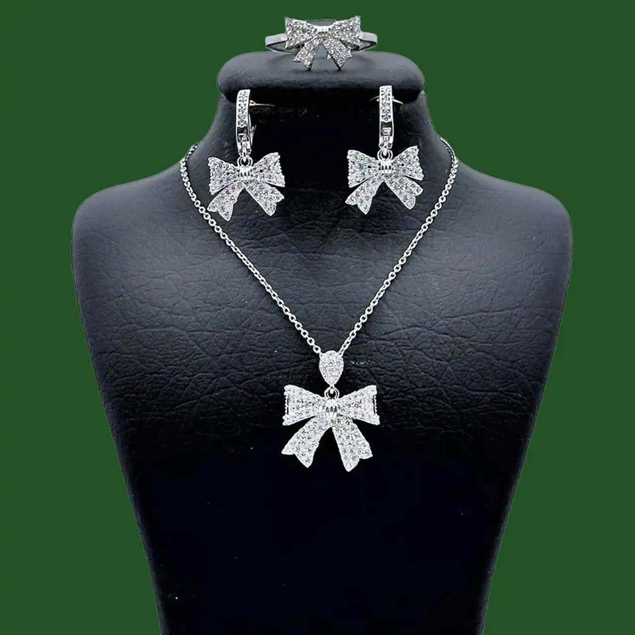 مدل نیم ست پاپیونی طلایی و نقره ای + مدل های متفاوت و خاص برای شیک پوشان