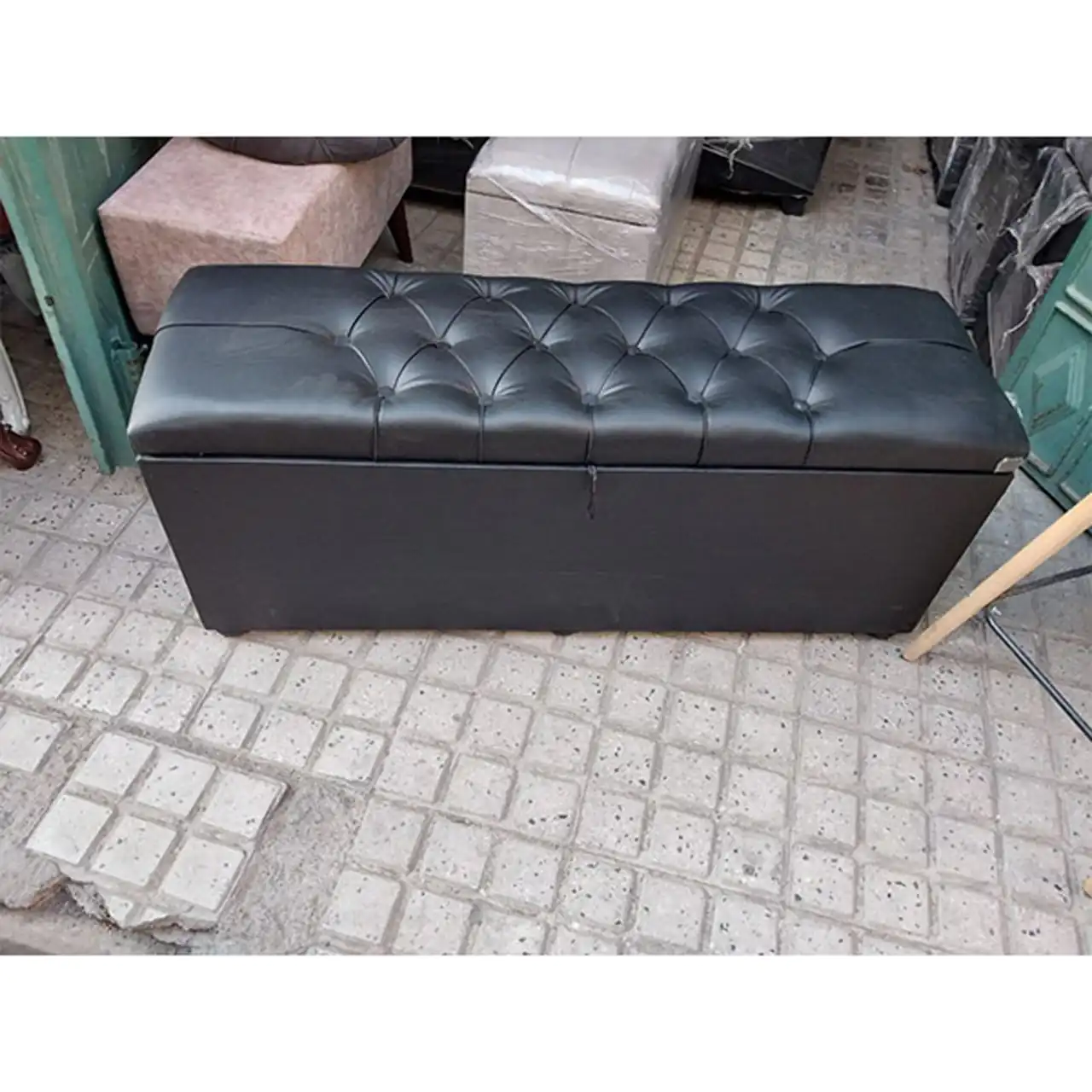 مدل صندلی پاتختی راحتی و زیبایی در کنار تخت خواب شما + جدیدترین مدل های ترند