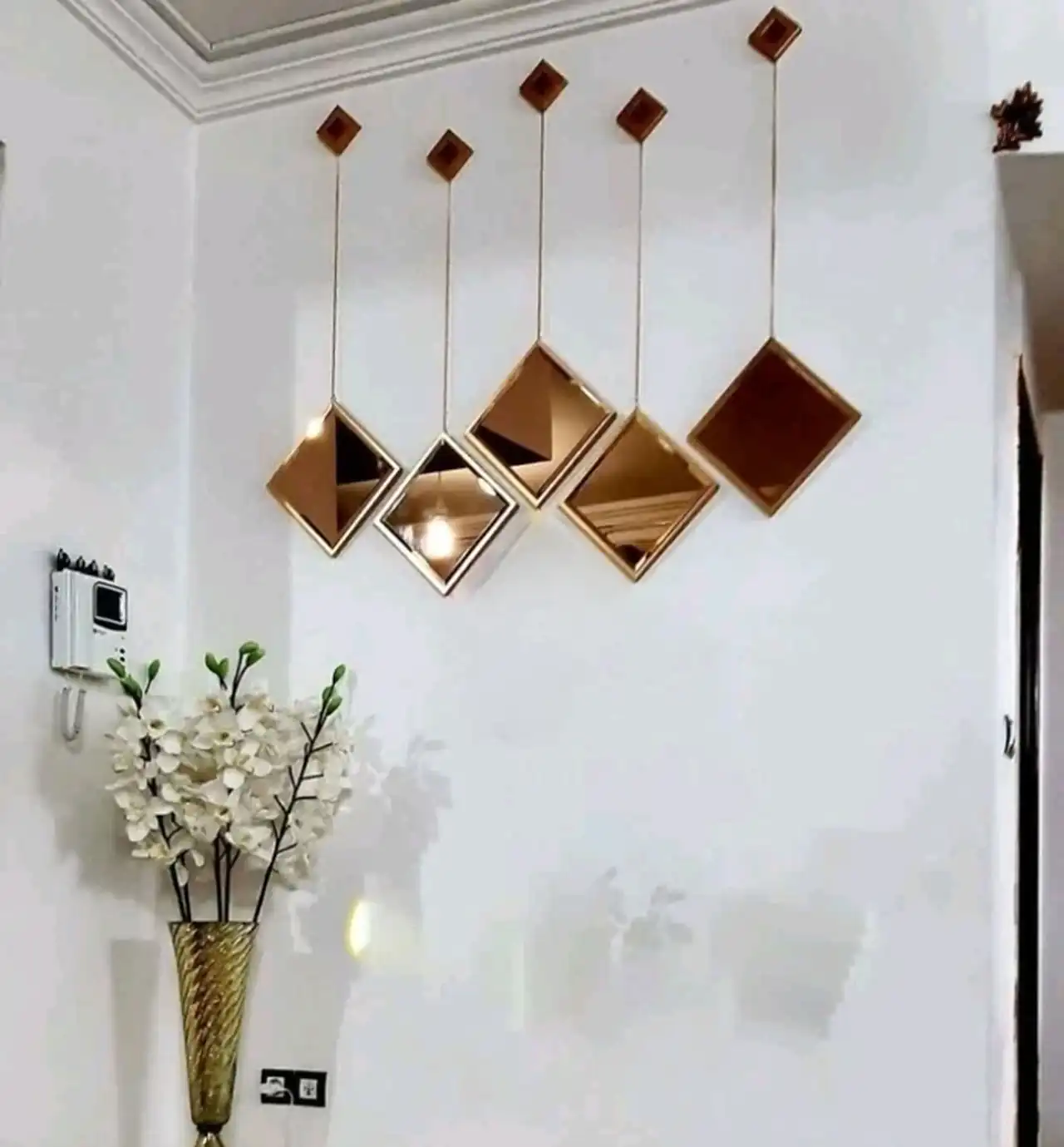 مدل آینه تراش خورده راز دکور لاکچری با طرح های منحصربه فرد برای هر سلیقه