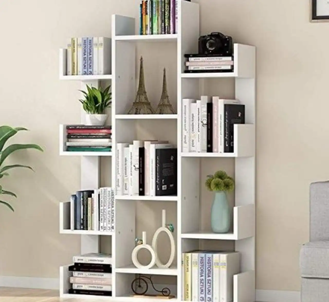مدل کتابخانه نوجوان پسرانه با طراحی اسپرت و زیبا برای نظم بخشیدن به دنیای کتابها