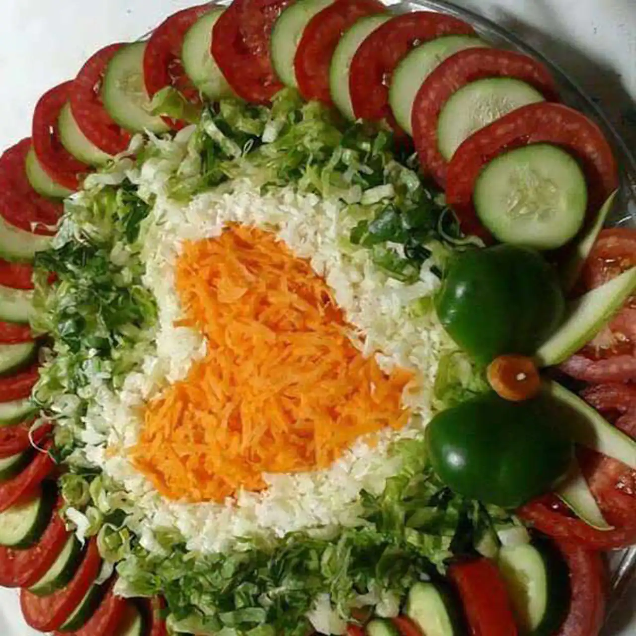 مدل سالاد با کاهو خیار گوجه + 15 تا ایده زیبا و خوشمزه برای کدبانوها جهت ایده گرفتن