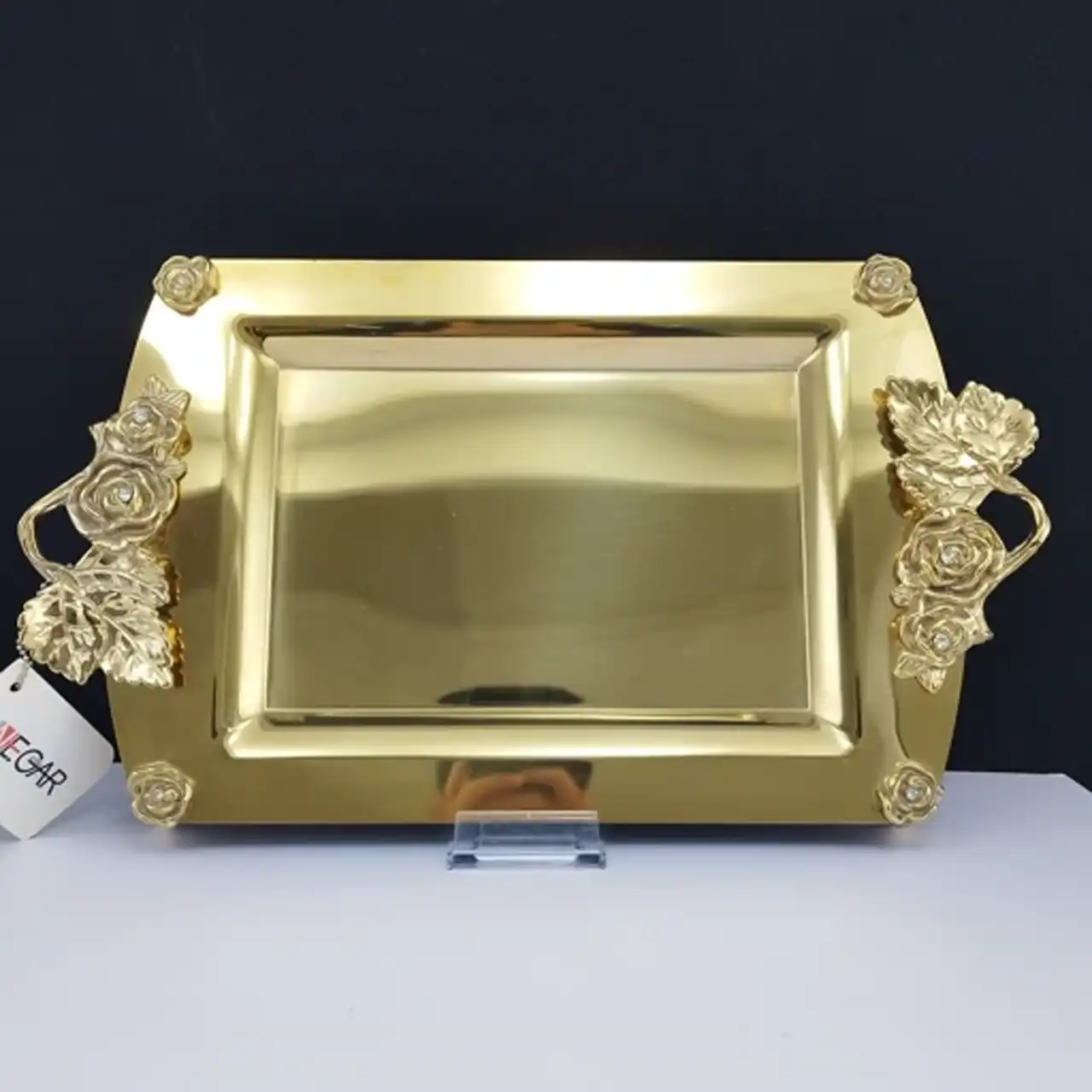 مدل سینی استیل طلایی + مدل جدید و شیک سینی استیل طلایی برای پذیرایی از مهمان