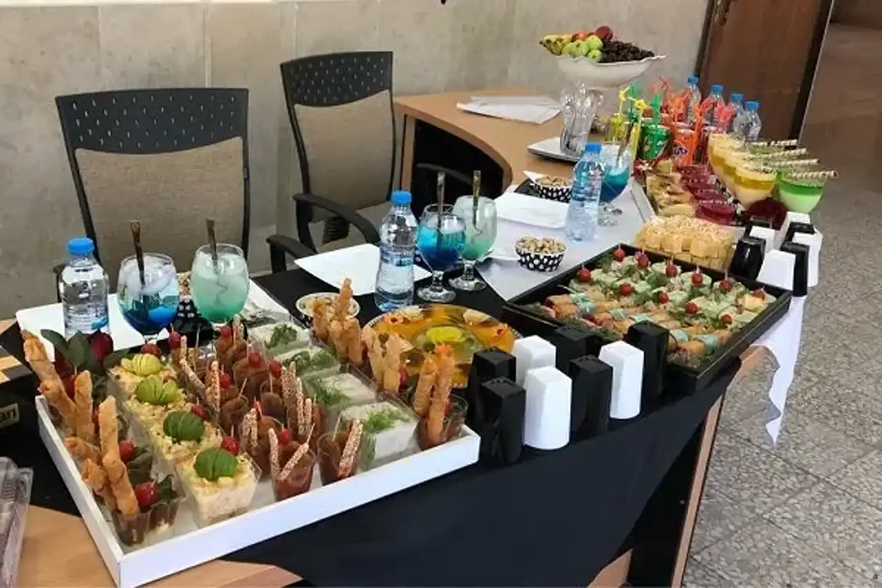 پک پذیرایی لاکچری + ایده های شیک و باکلاس برای پذیرایی از مهمان های خاص با بسته های لاکچری