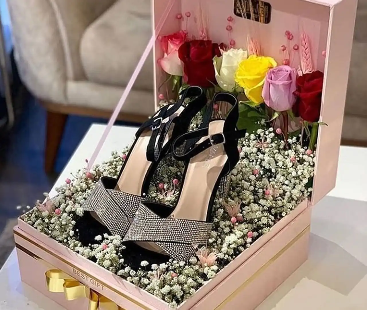 تزیین عیدی عروس با ایده های خلاقانه لاکچری و زیبا برای شروعی شیرین و پر از عشق