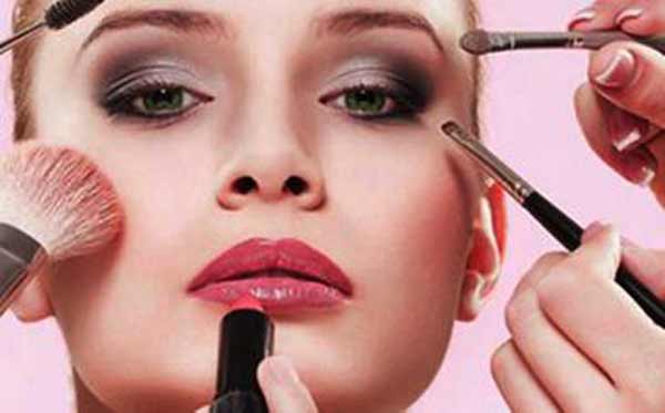 تعبیر خواب آرایش کردن مرده حضرت یوسف و آرایشگاه رفتن مرده و زیبا شدن چهره مرده