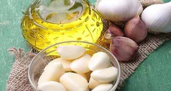 خاصیت روغن سیر در طب سنتی و روغن سیر برای مو و گوش و پوست صورت
